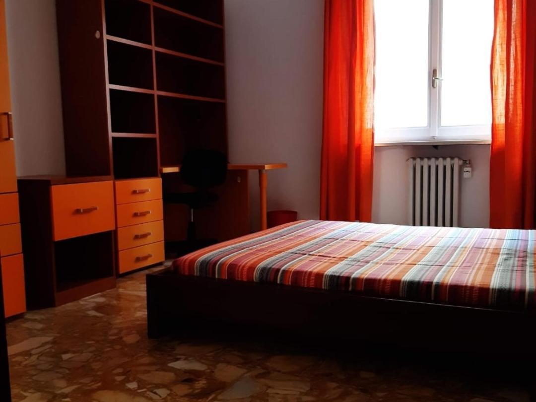 Appartamento Soleluna Parma Luaran gambar